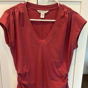 Athleta Outbound V Neck Petite Small 'Rose'